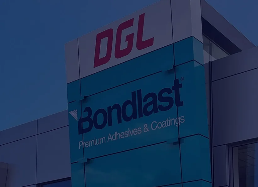 Banner image, mobile - front view of DGL HQ